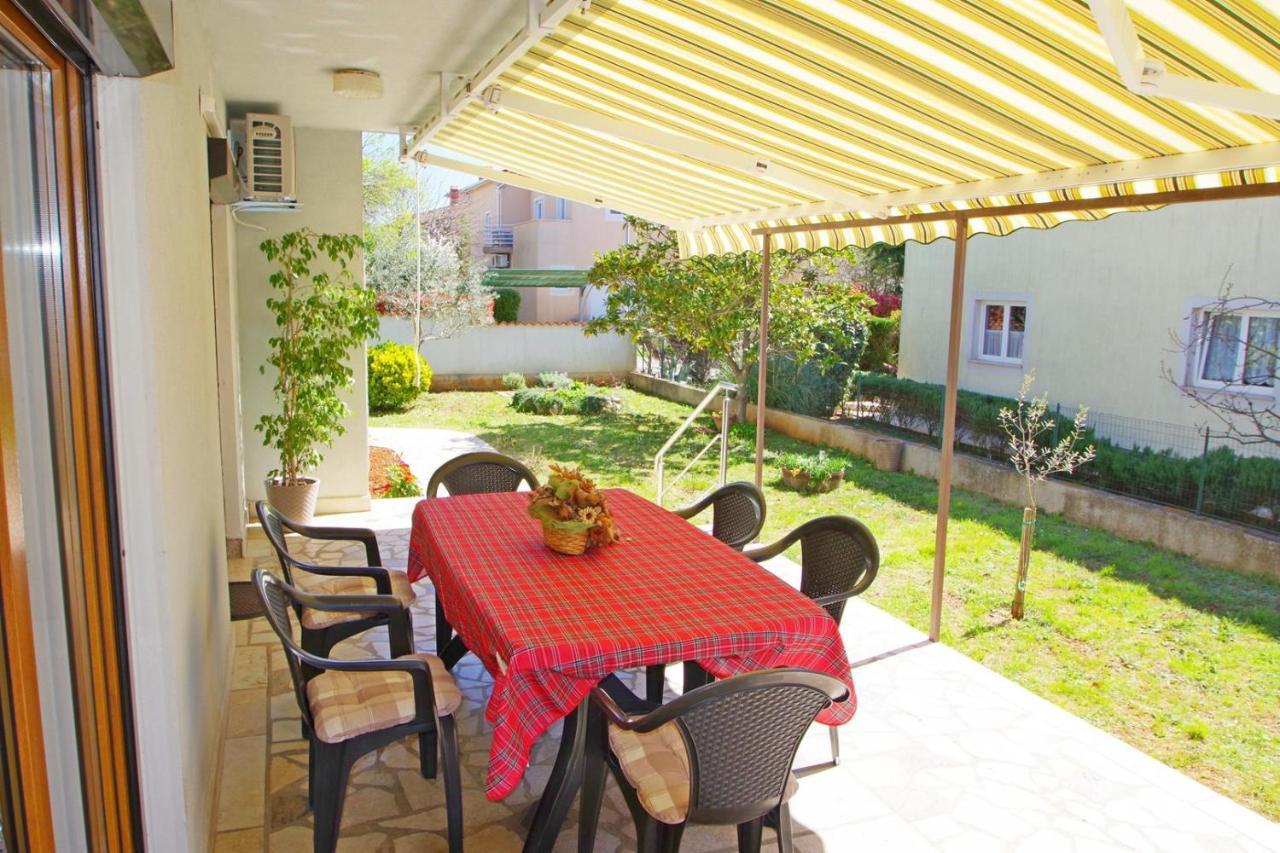 Apartment Ana Pula Exterior foto