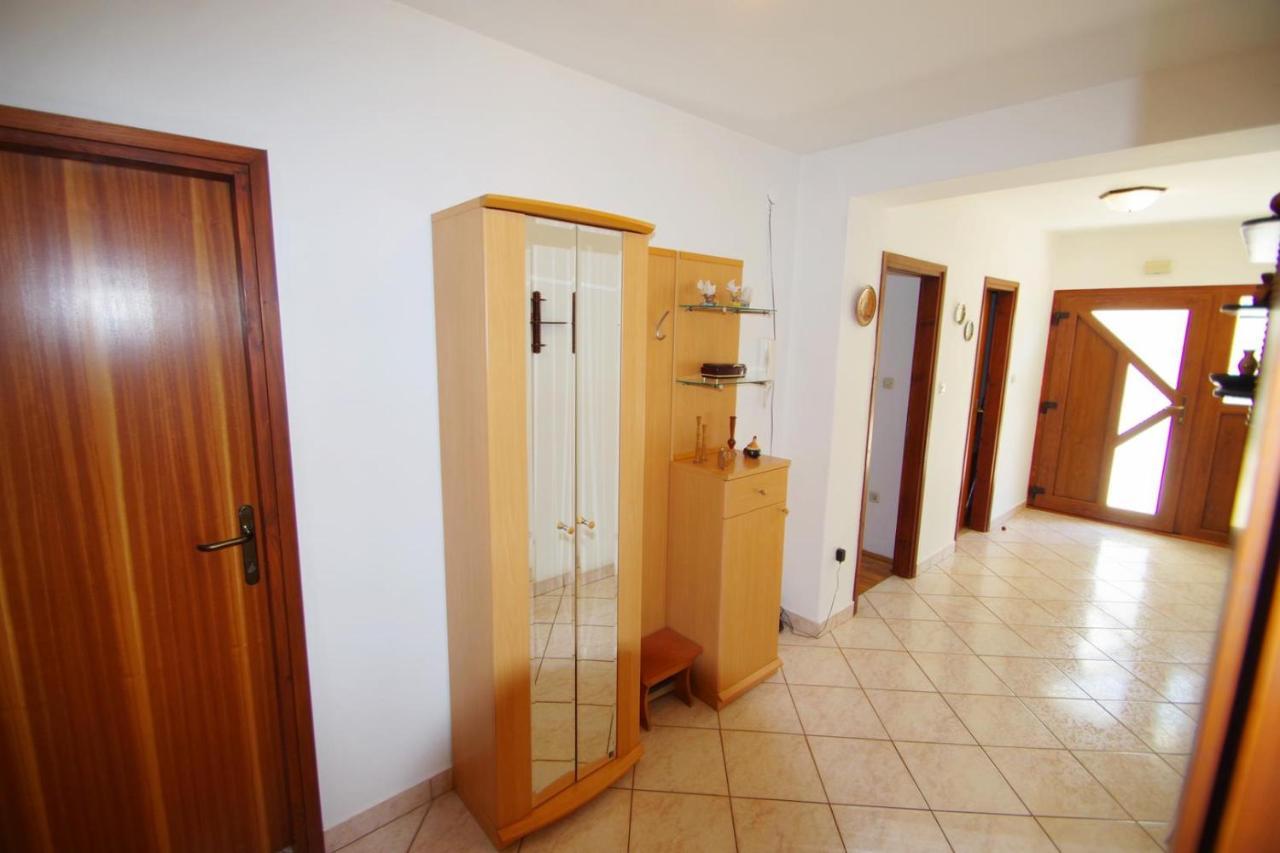 Apartment Ana Pula Exterior foto